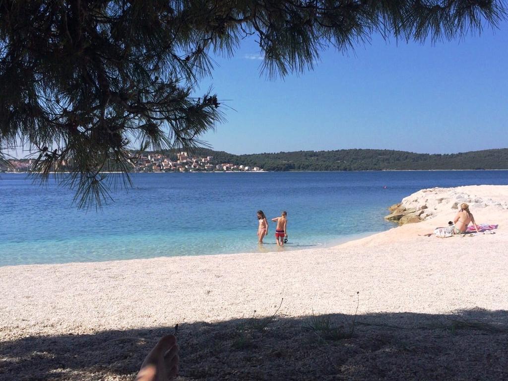 Hella Apartments Trogir Room photo