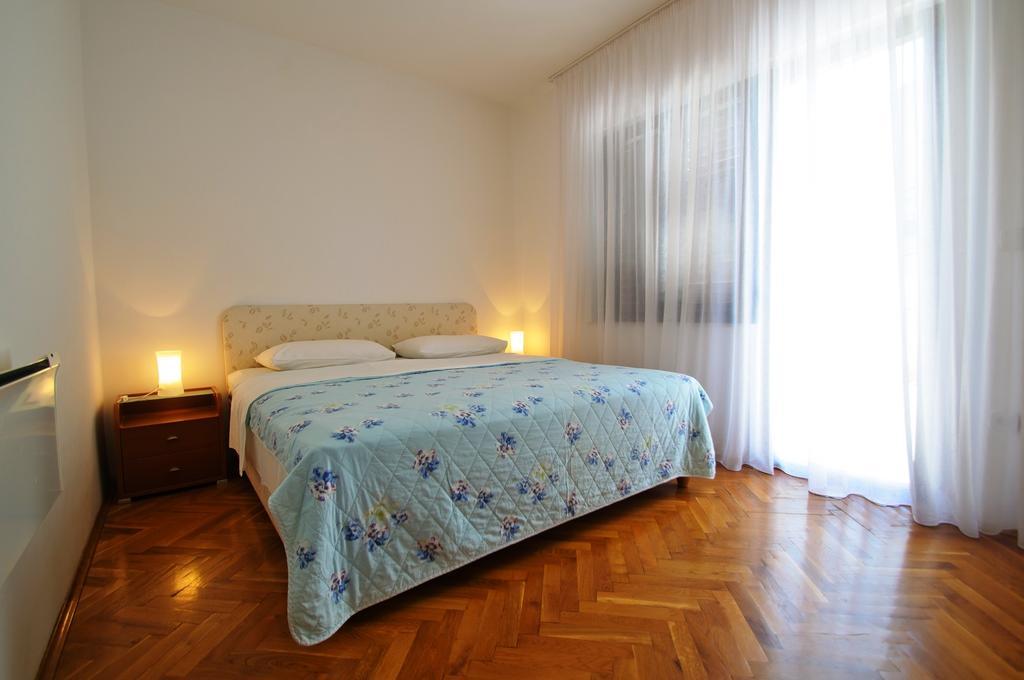 Hella Apartments Trogir Room photo
